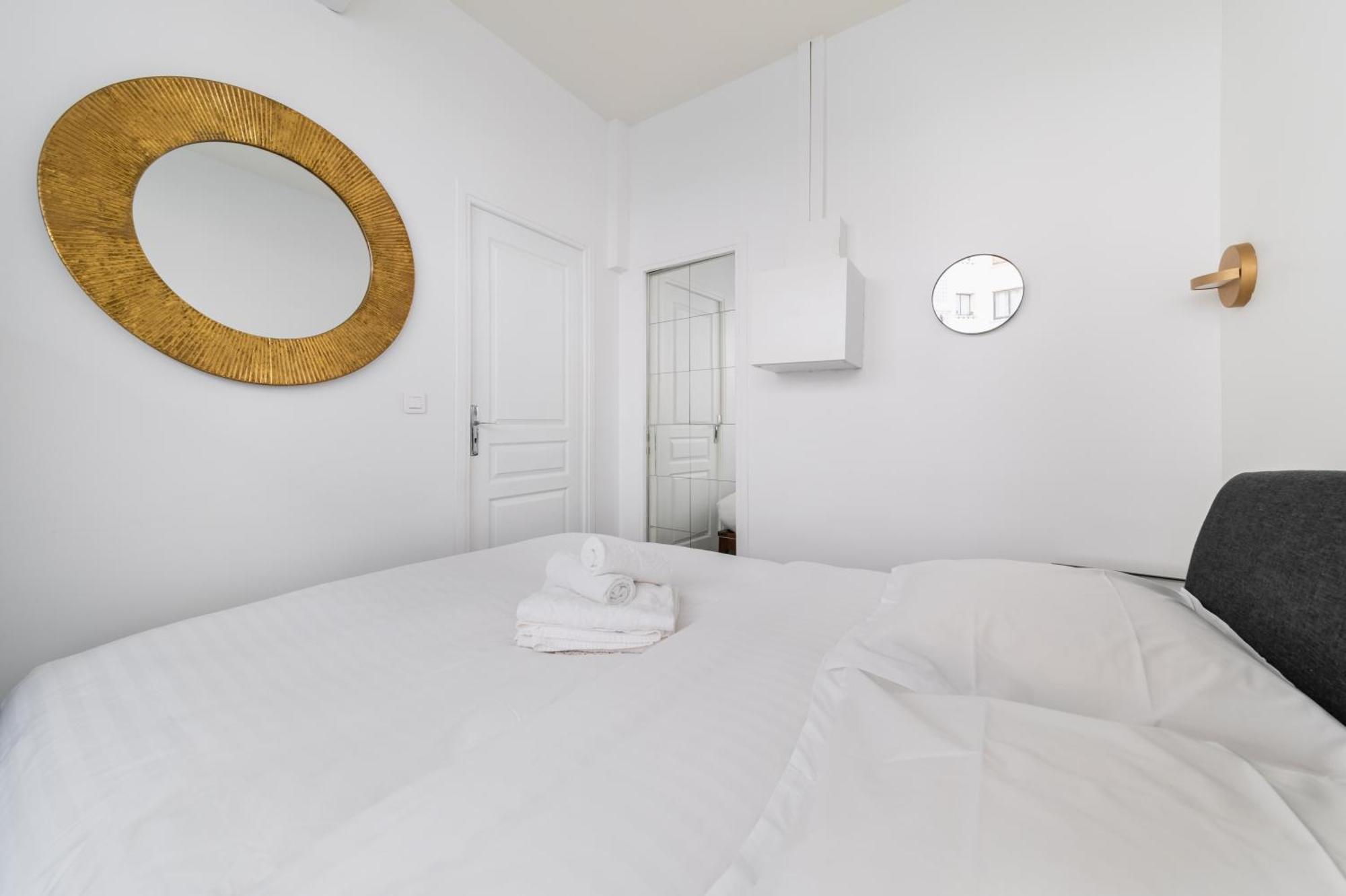 Charmant Appartement Calme Place Du Trocadero - 4P - Flat-Guest Paris Luaran gambar