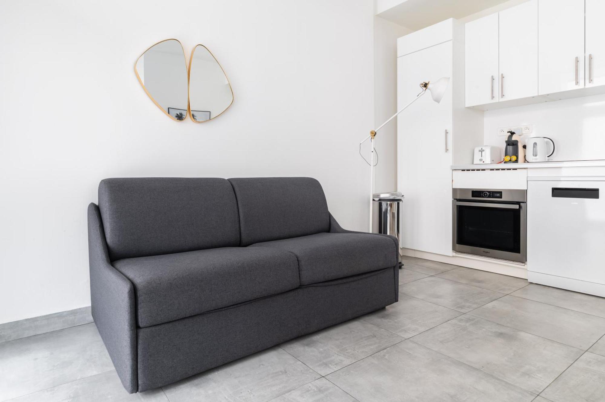 Charmant Appartement Calme Place Du Trocadero - 4P - Flat-Guest Paris Luaran gambar